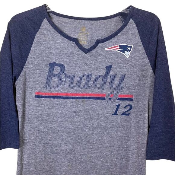NFL New England Patriots Brady 12 Juniors T-Shirt Size Large - Picture 2 of 5